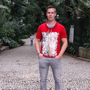 Tom van den Vlekkert